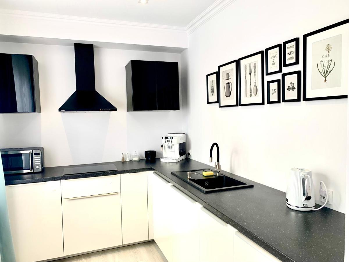Apartamenty Sienkiewicza - Bezplatny Parking, Centrum, Park, Fv كيلتشي المظهر الخارجي الصورة