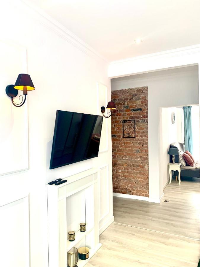 Apartamenty Sienkiewicza - Bezplatny Parking, Centrum, Park, Fv كيلتشي المظهر الخارجي الصورة
