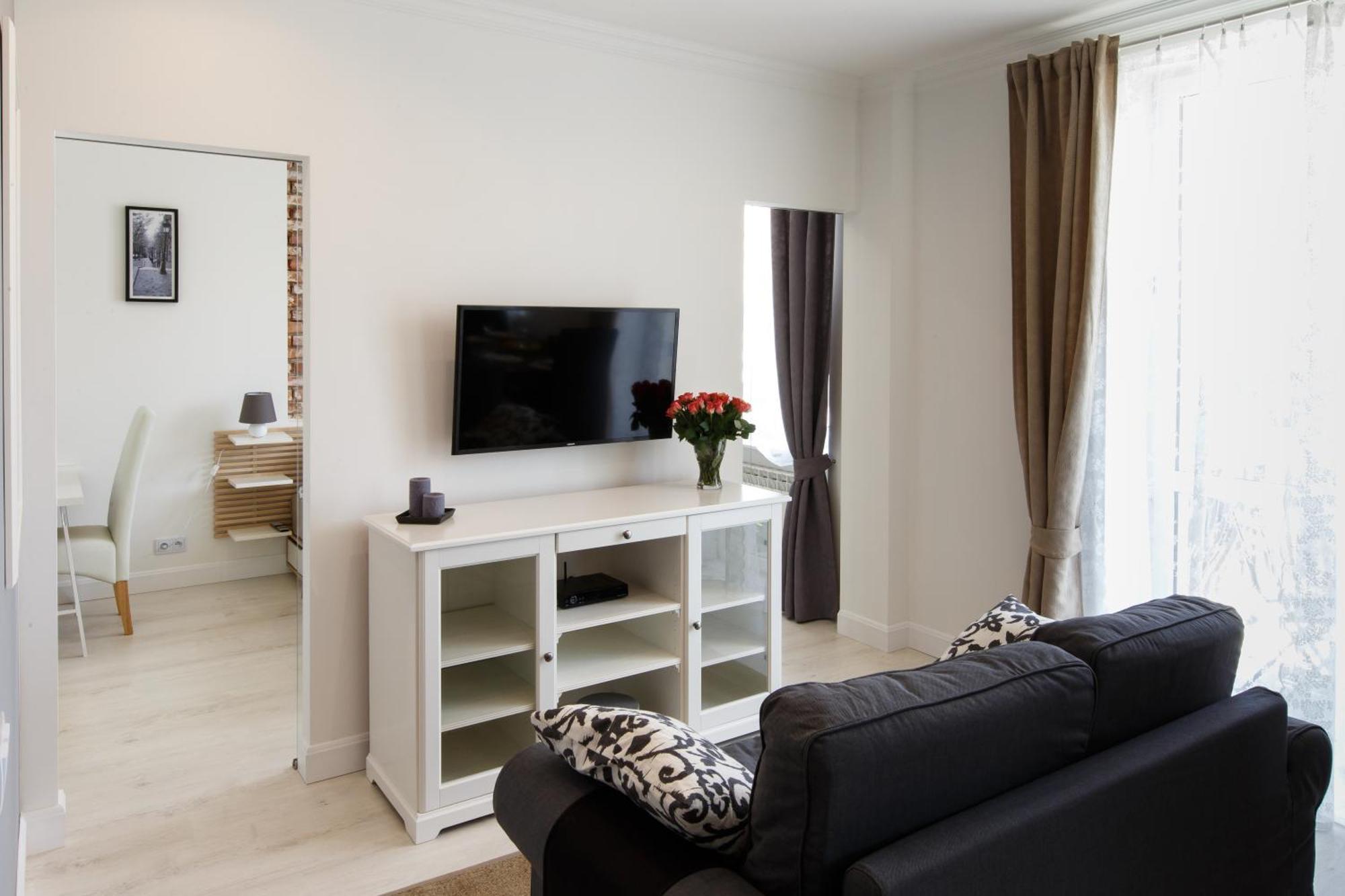 Apartamenty Sienkiewicza - Bezplatny Parking, Centrum, Park, Fv كيلتشي المظهر الخارجي الصورة