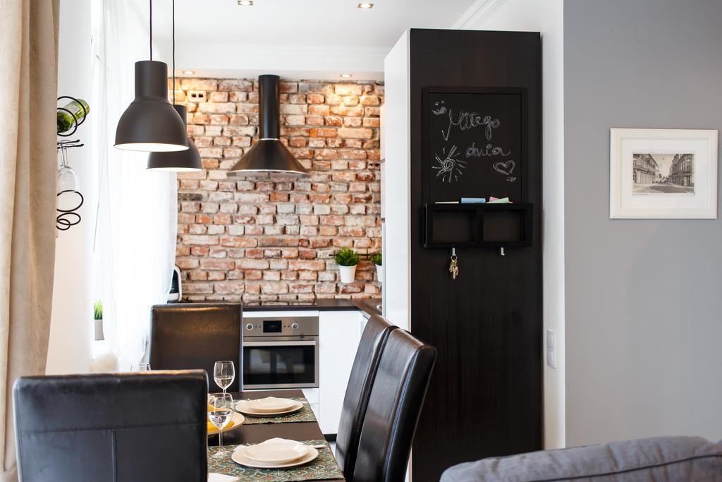 Apartamenty Sienkiewicza - Bezplatny Parking, Centrum, Park, Fv كيلتشي المظهر الخارجي الصورة