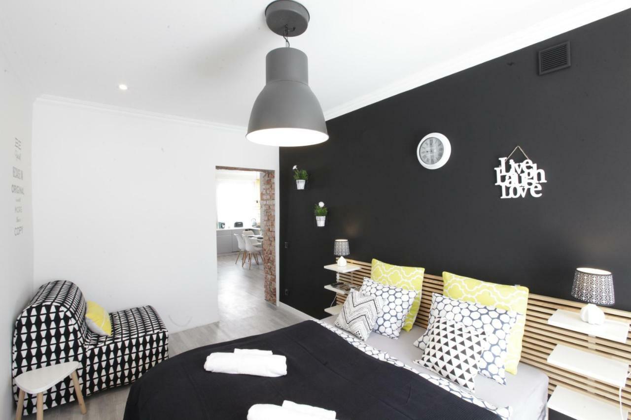Apartamenty Sienkiewicza - Bezplatny Parking, Centrum, Park, Fv كيلتشي المظهر الخارجي الصورة