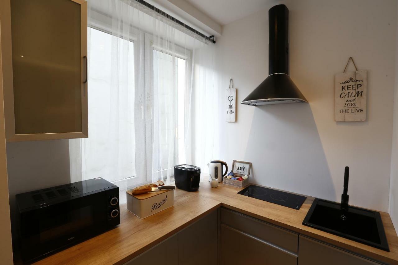 Apartamenty Sienkiewicza - Bezplatny Parking, Centrum, Park, Fv كيلتشي المظهر الخارجي الصورة